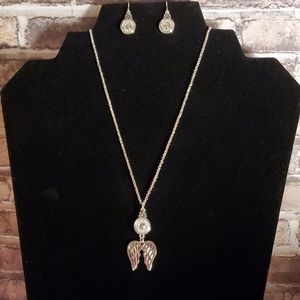Special Wing Necklace Set